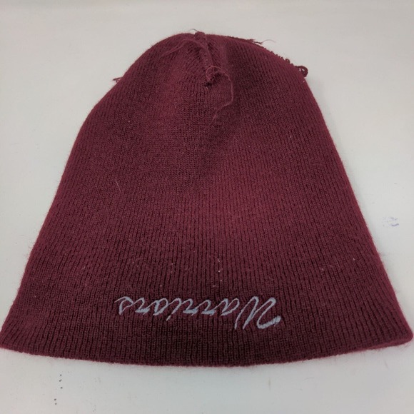 Unbranded Men's Knit Beanie Ski Cap Hat Red Embroidered D Warriors Logo - Picture 9 of 11